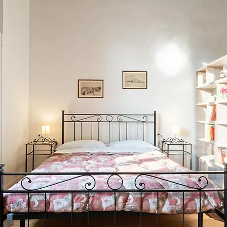 A Pochi Minuti Dall'universita Di Minihouse